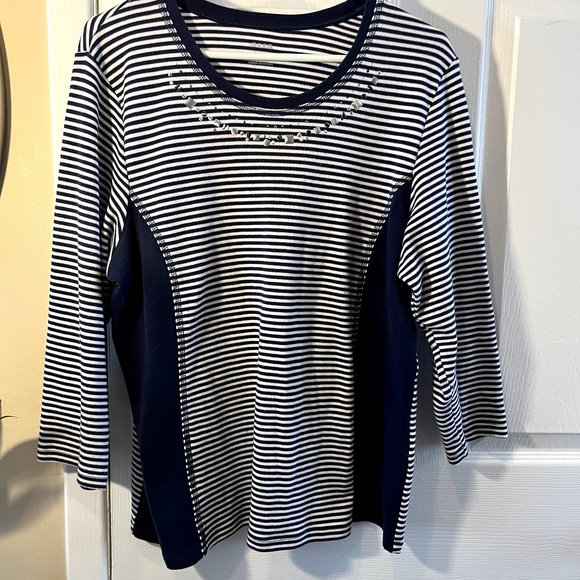 Alia, 3/4 sleeved, stripped navy t-shirt with beading - Picture 1 of 4
